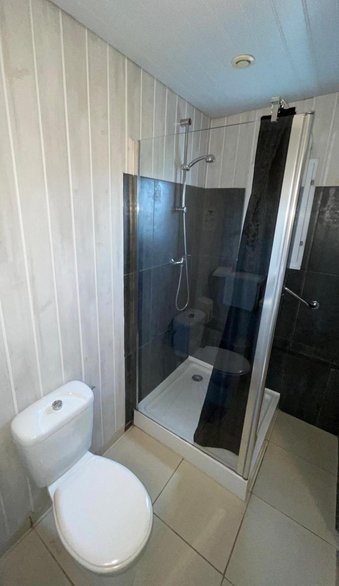 Hotel Auberge Des Charmilles Sainte-Soulle Kamer foto